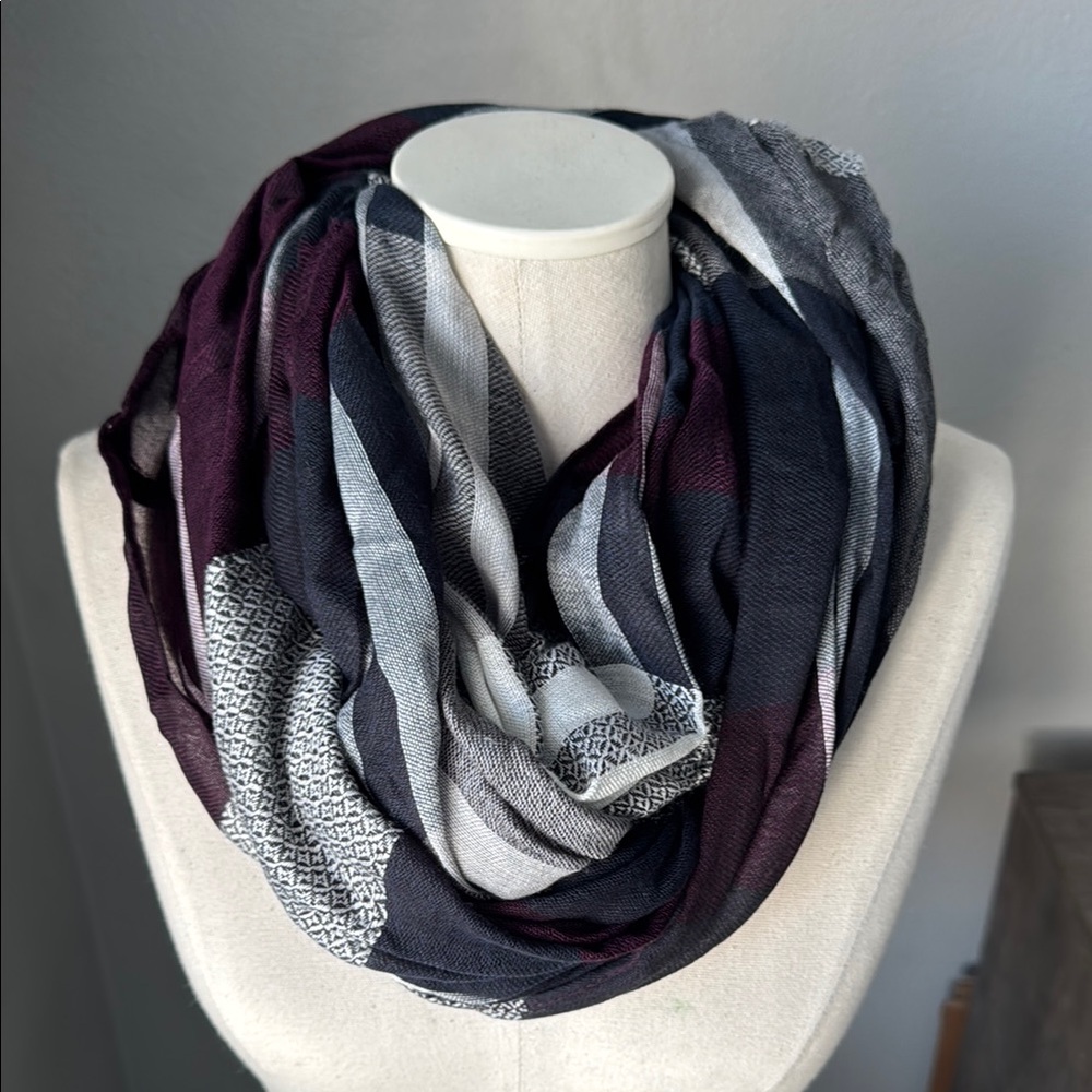 LOFT - Multicolor Scarf